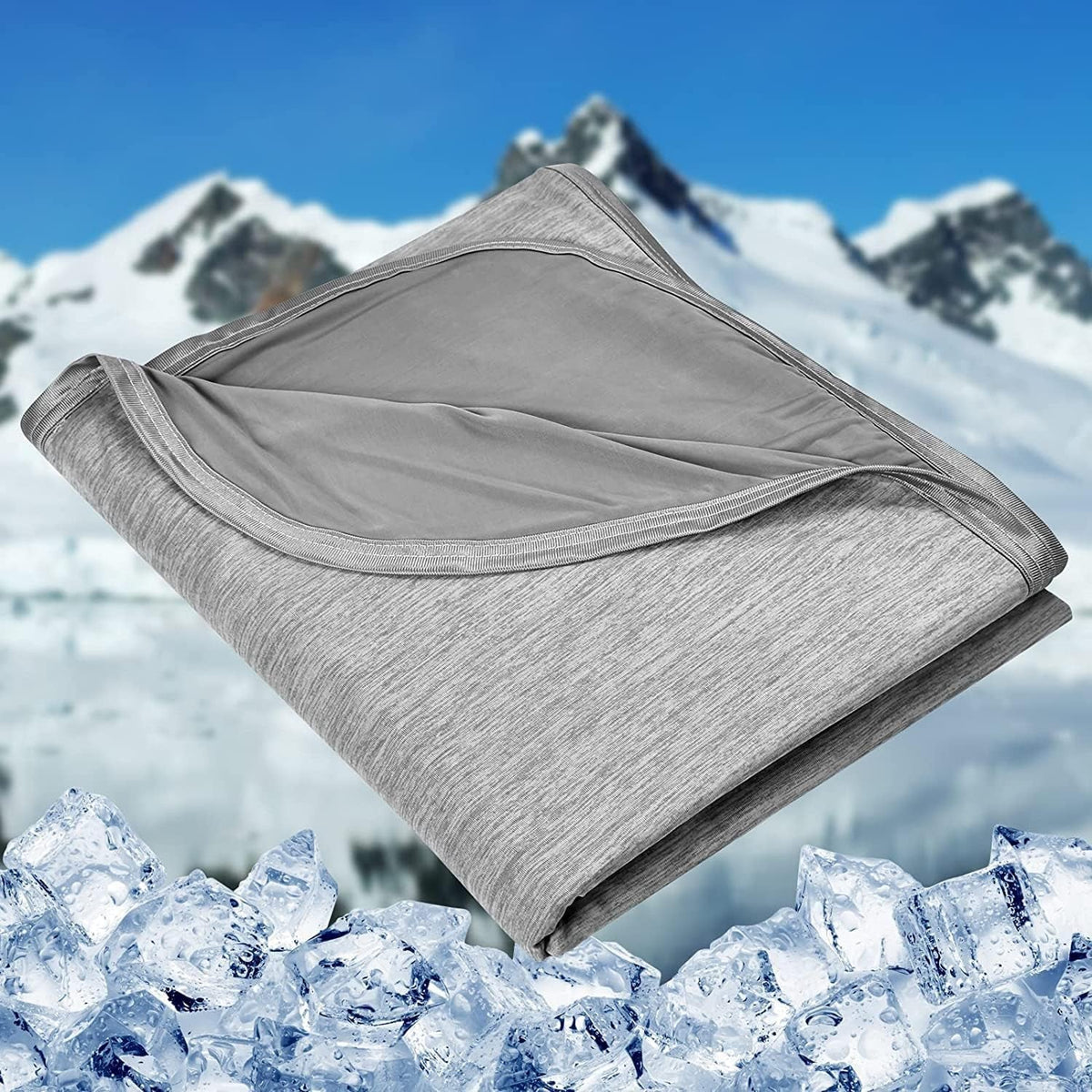AeroFrosti Cooling Comforter with FreezeCore™ Technology