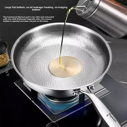 Crisporia Hammer-Forged Non-Stick Titanium Frying Pan