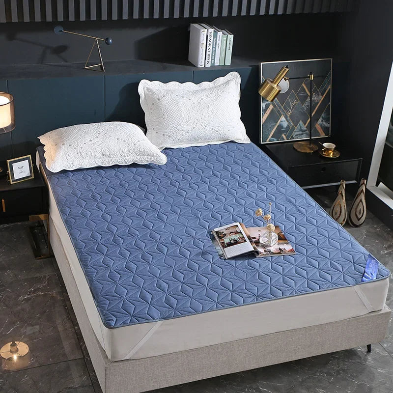 SereNovax Quilted Silent Waterproof Mattress Protector