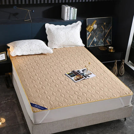 SereNovax Quilted Silent Waterproof Mattress Protector