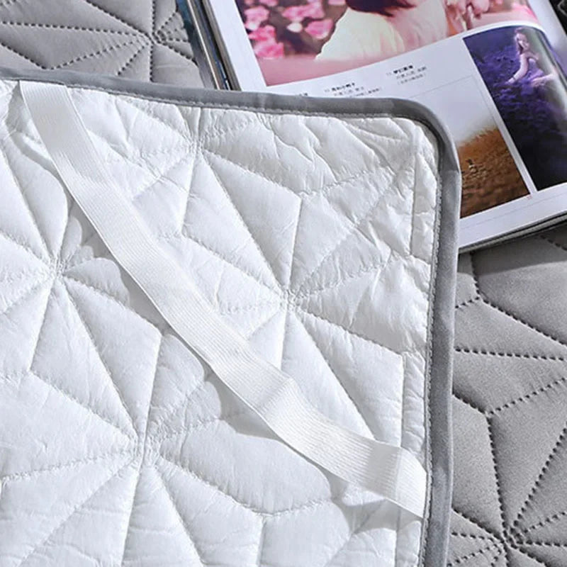 SereNovax Quilted Silent Waterproof Mattress Protector